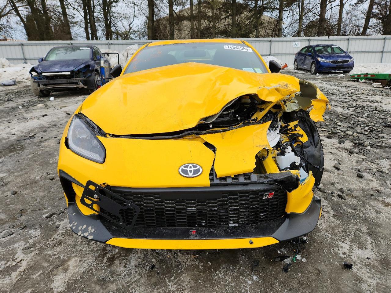 2026 Toyota Gr86 Yuzu Edition - Image 5