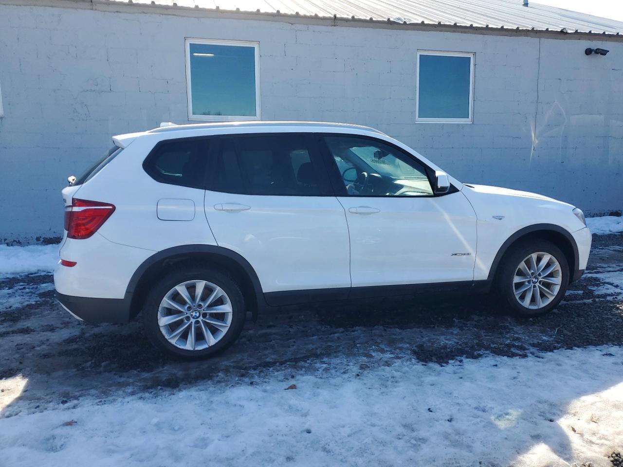 2017 BMW X3 xDrive28I - Image 3