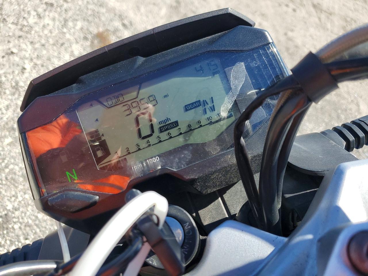 2021 BMW G310 R - Фото 7