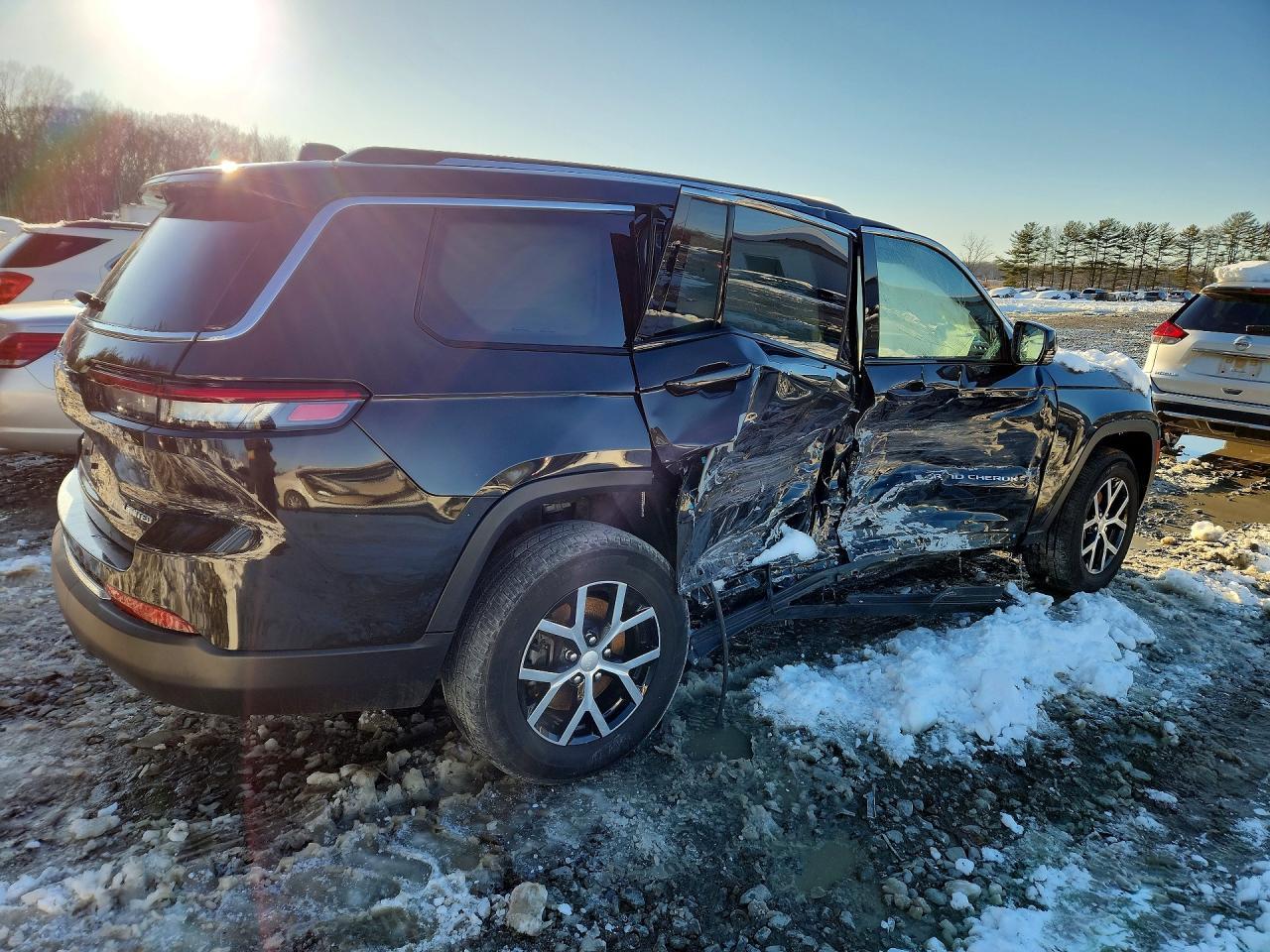 2023 Jeep Grand Cherokee L Limited - Фото 3