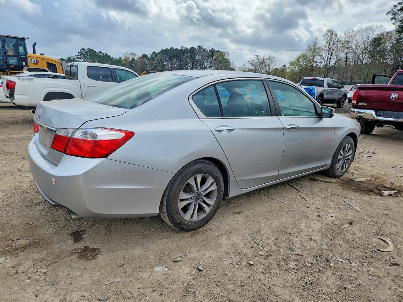 2013 Honda Accord Lx - Фото 3