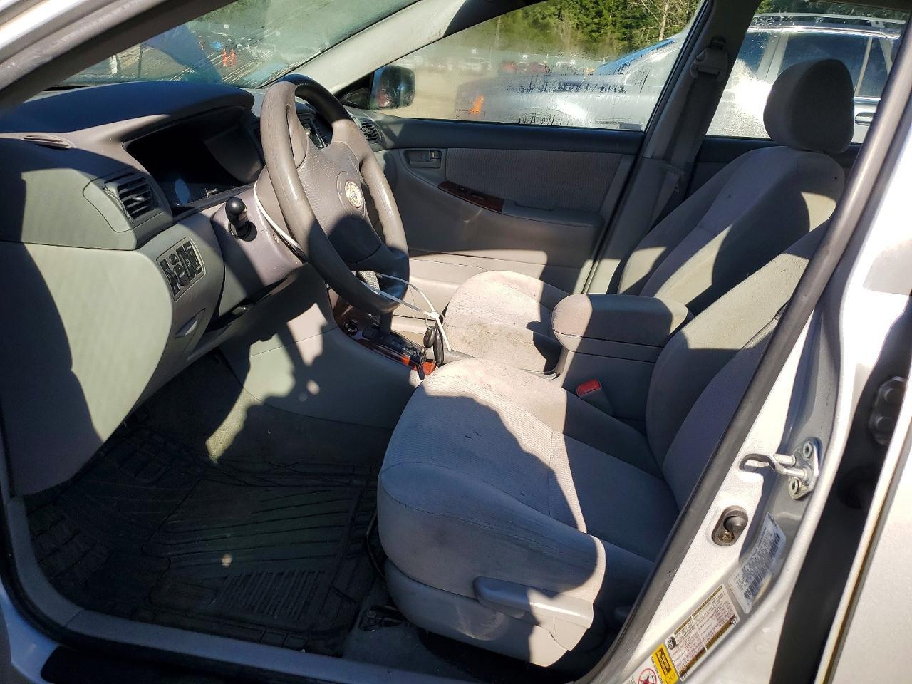 2005 Toyota Corolla Le - Image 7