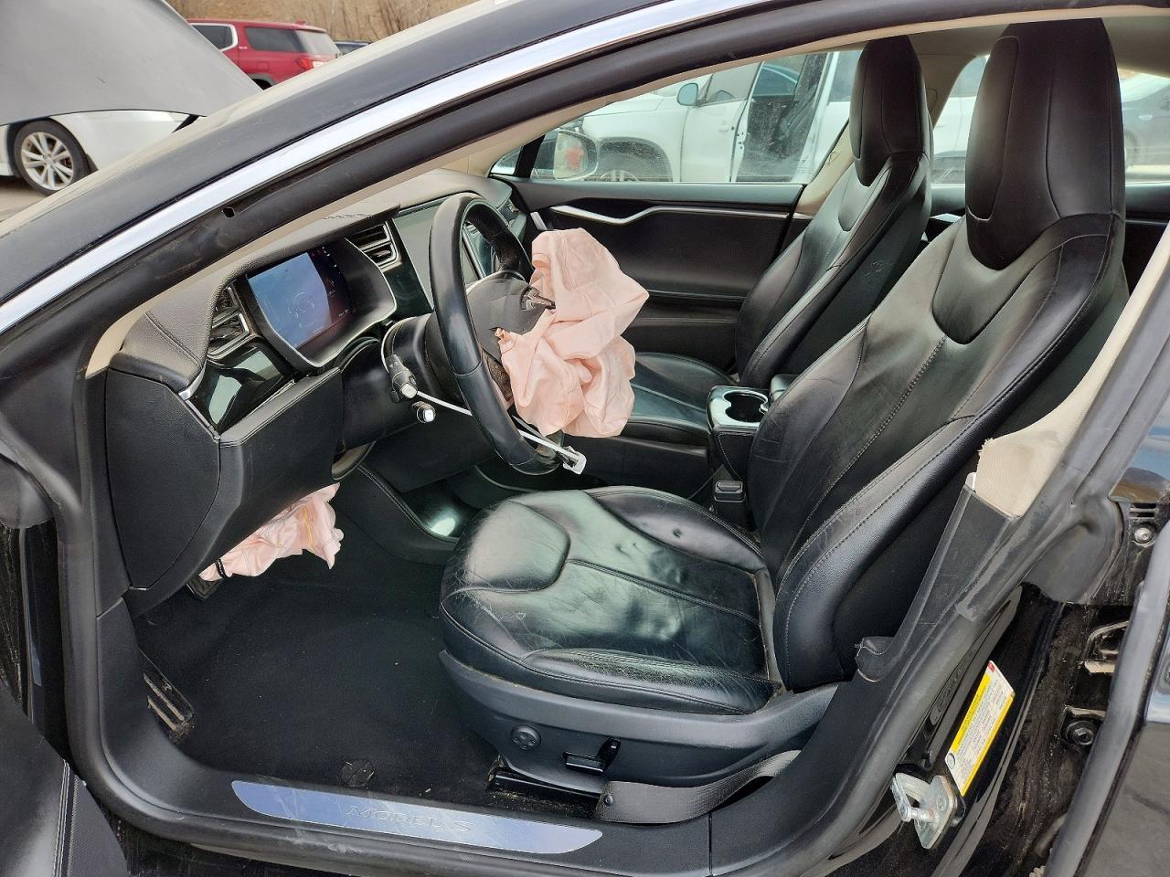 2015 Tesla Model S 60 - Image 7