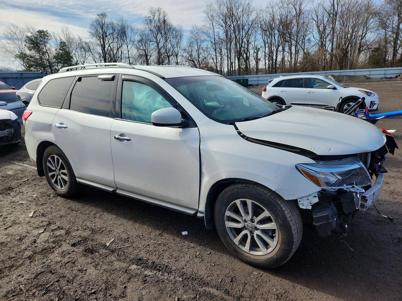 2016 Nissan Pathfinder S - Фото 4