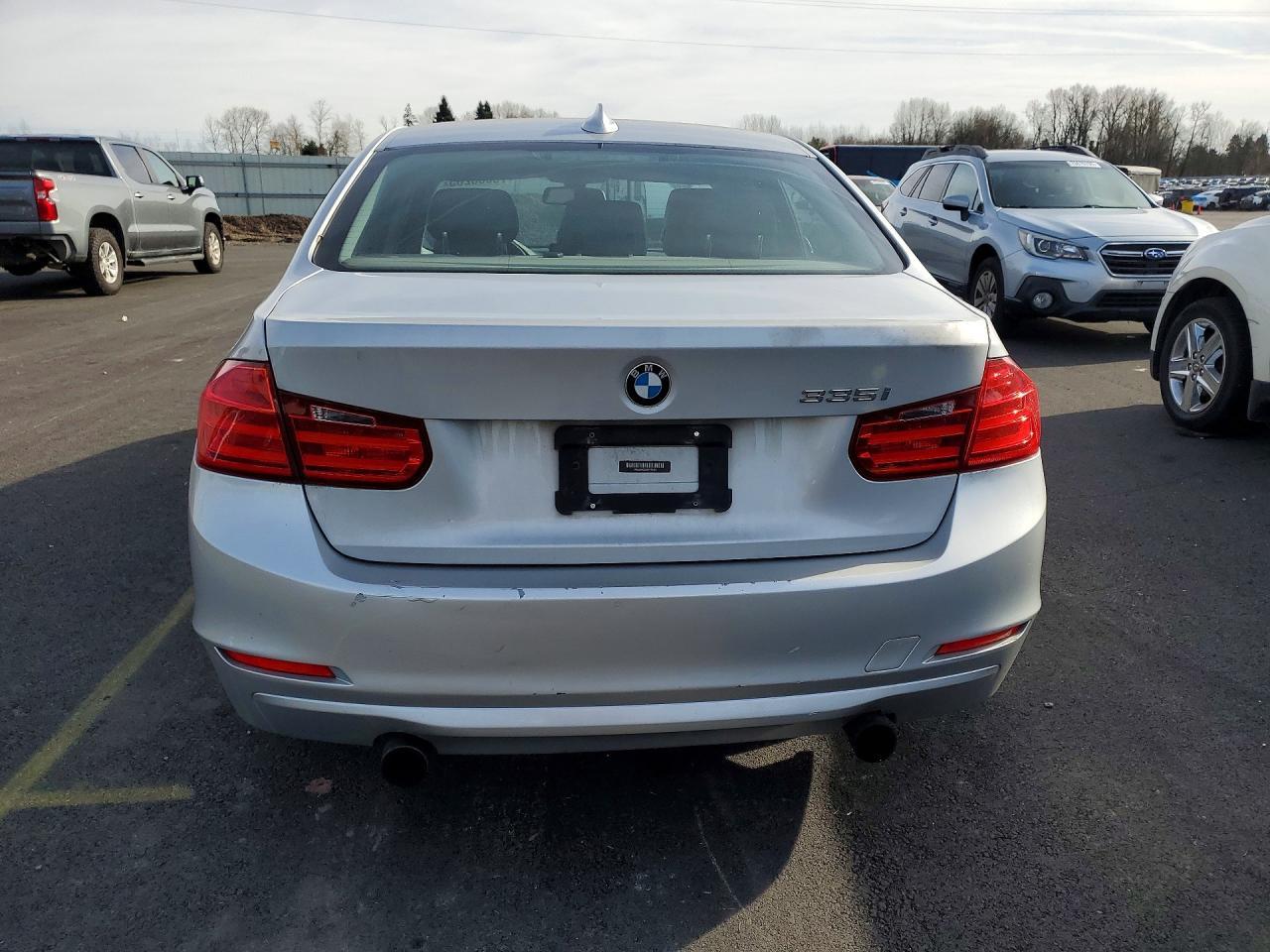 2013 BMW 335 I - Фото 6