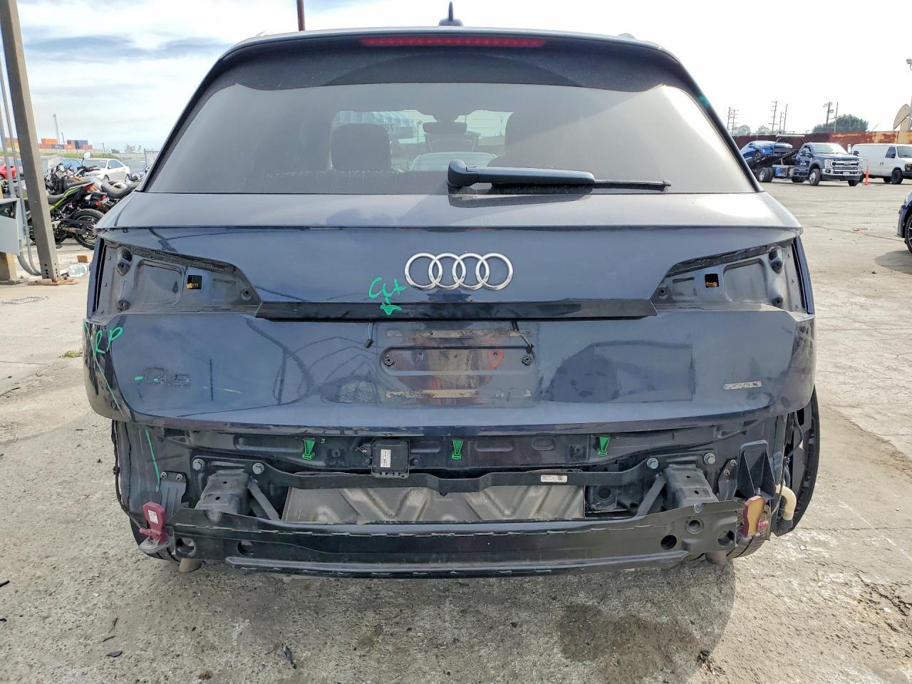 2019 Audi Q5 Premium Plus - Image 6