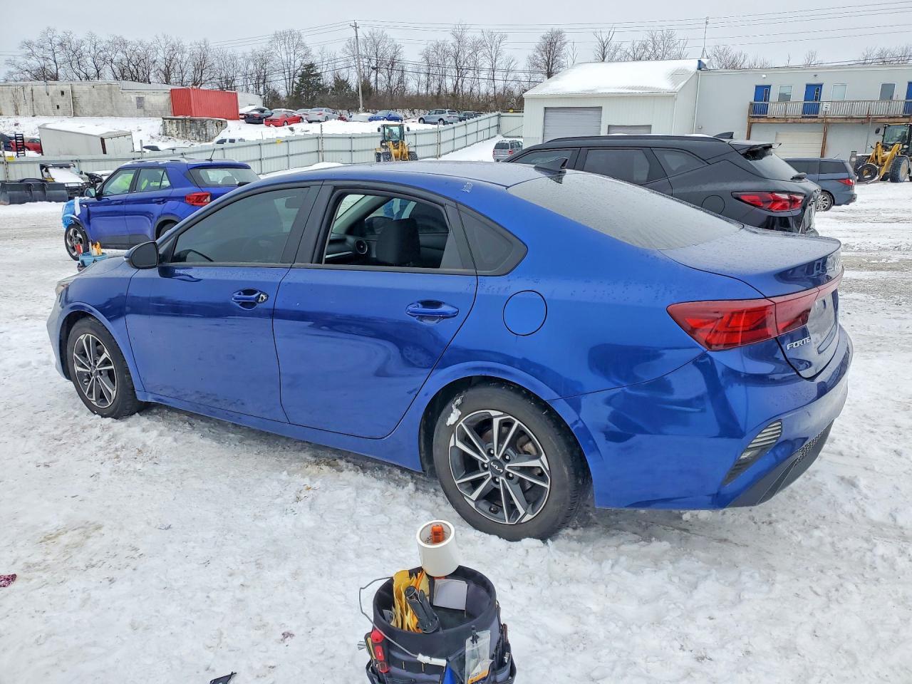 2022 Kia Forte Fe - Фото 2