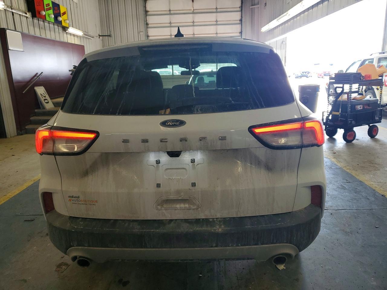 2022 Ford Escape Se - Image 6