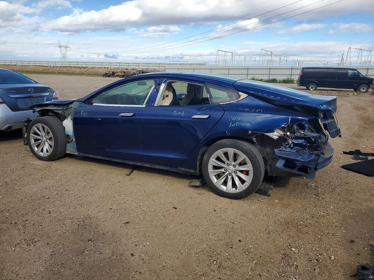 2017 Tesla Model S - Фото 2