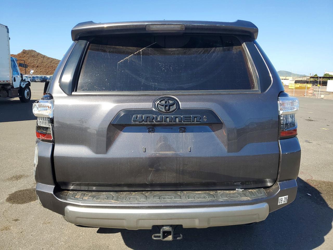 2022 Toyota 4Runner - Фото 6