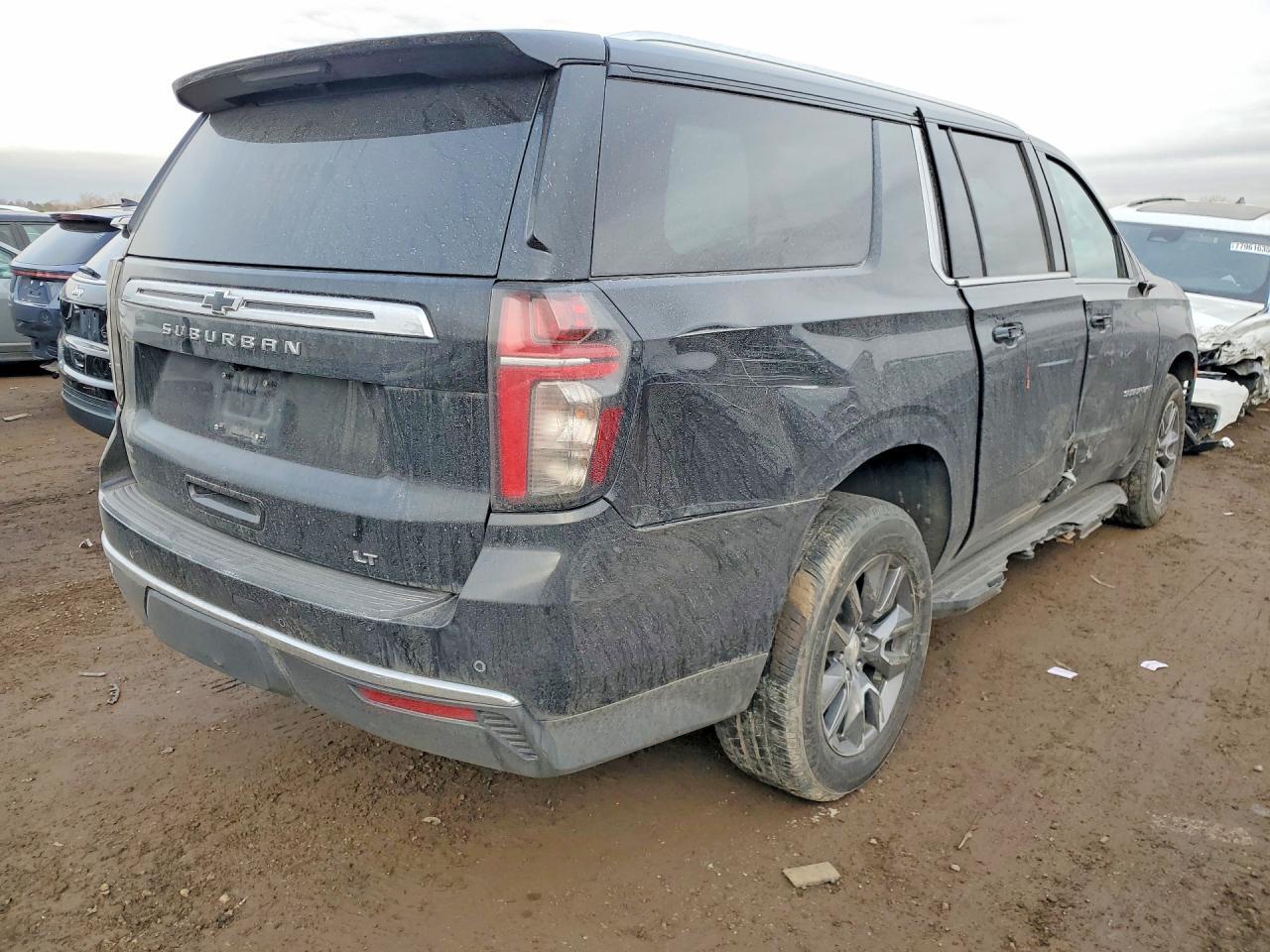 2022 Chevrolet Suburban K1500 Lt - Фото 3