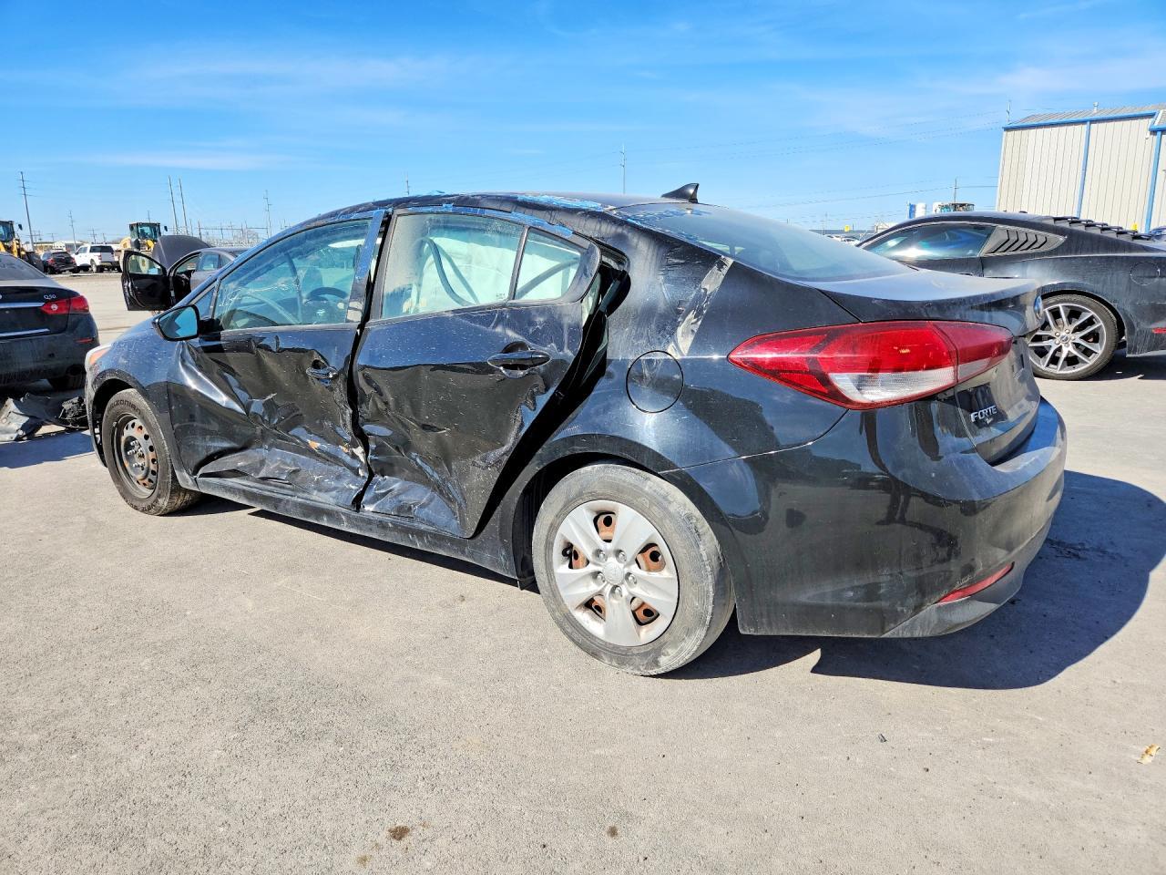 2017 Kia Forte Lx - Фото 2