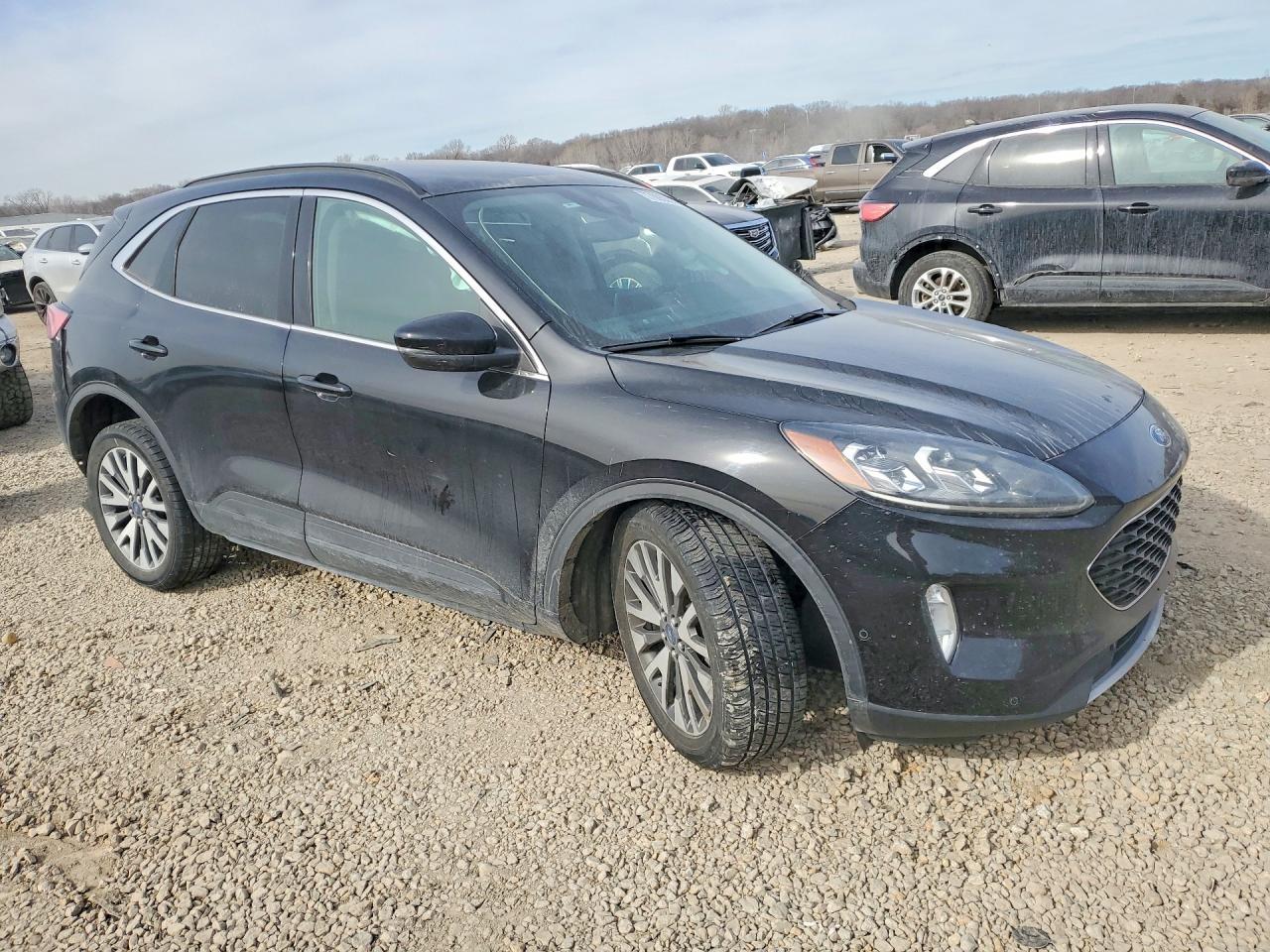2020 Ford Escape Titanium - Фото 4