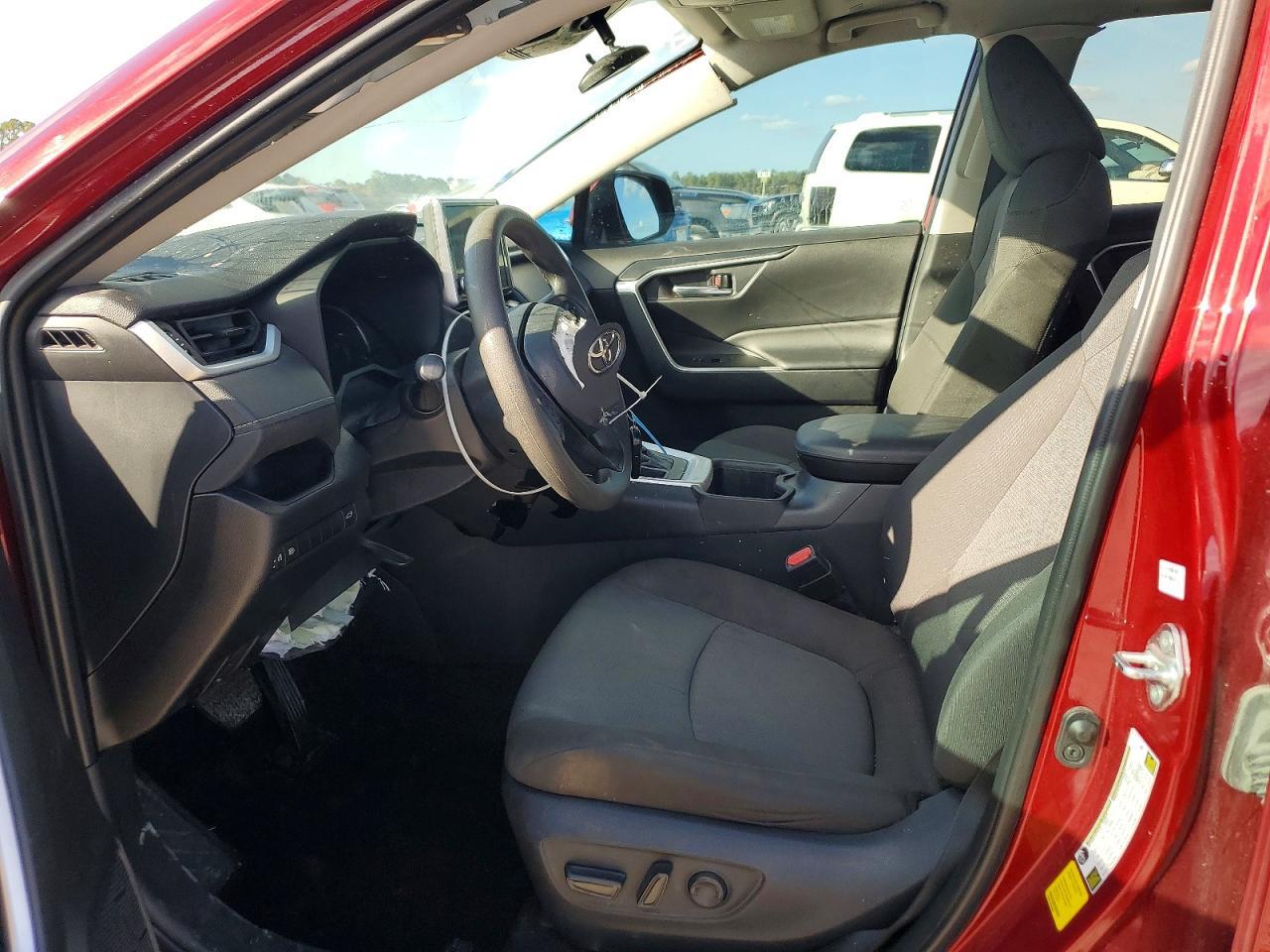 2024 Toyota Rav4 Xle - Фото 7