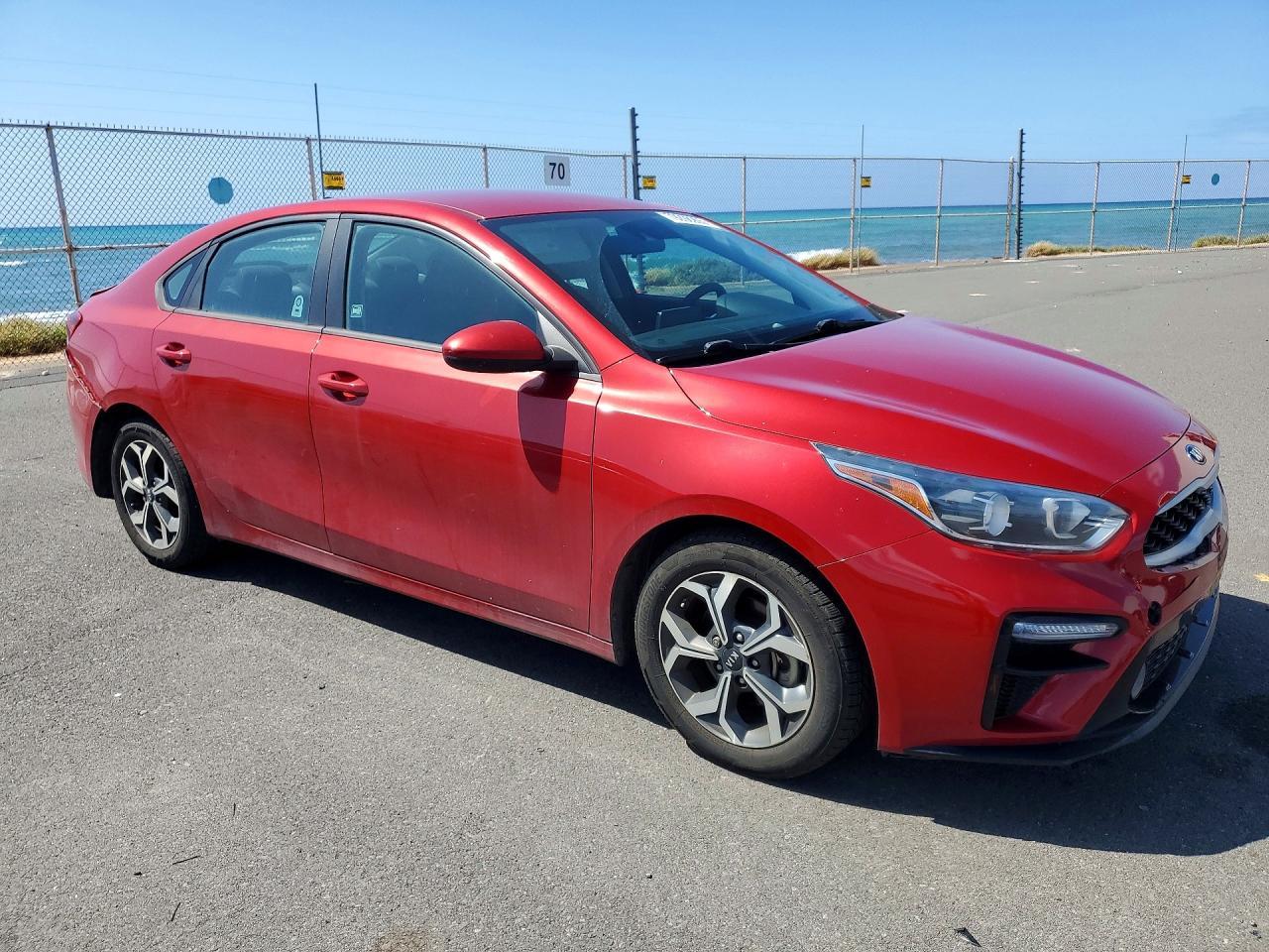 2021 Kia Forte Lxs - Фото 4