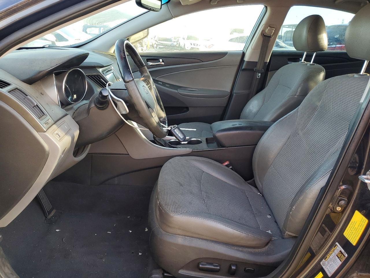 2011 Hyundai Sonata Se - Image 7