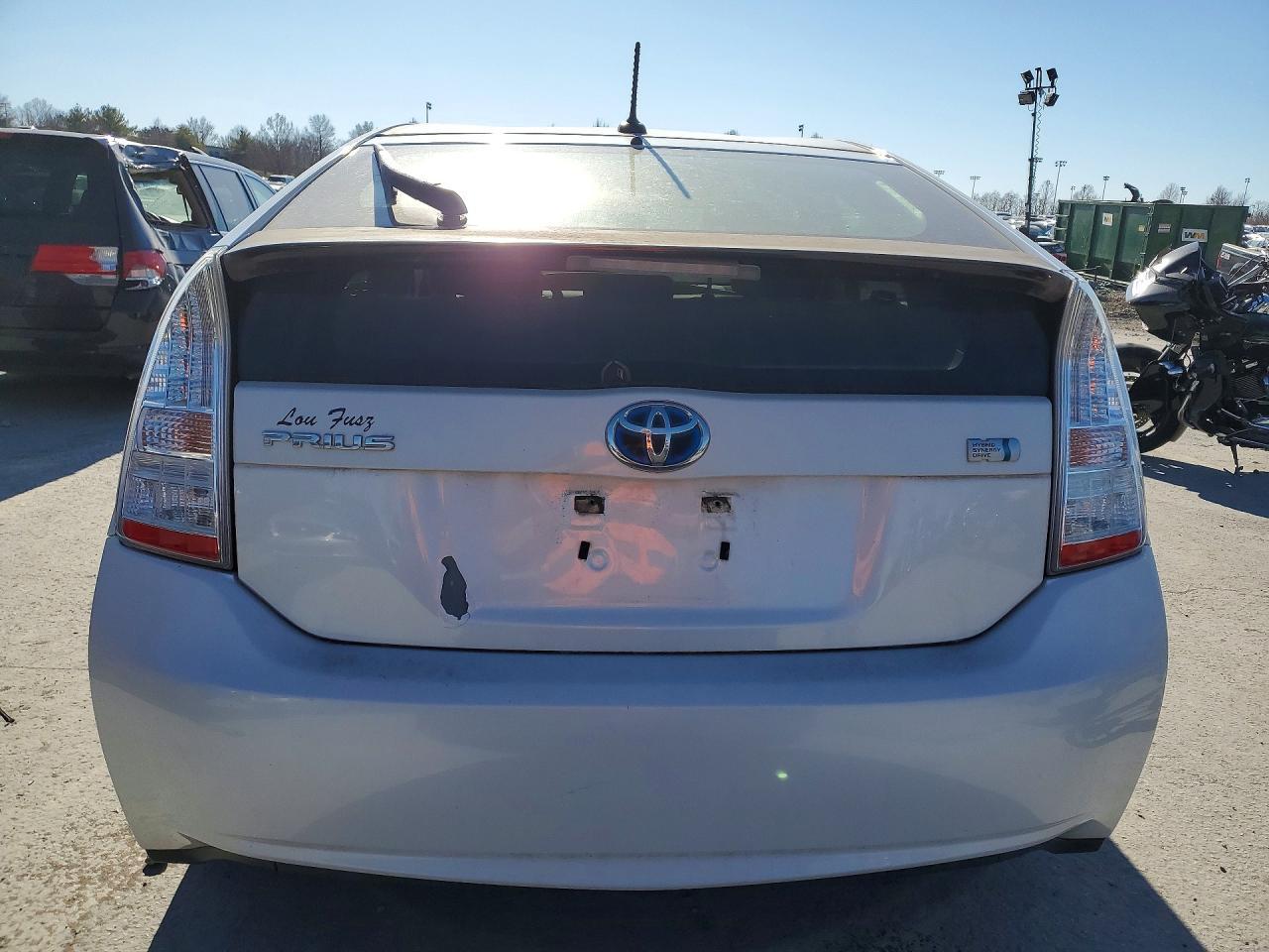 2010 Toyota Prius - Фото 6
