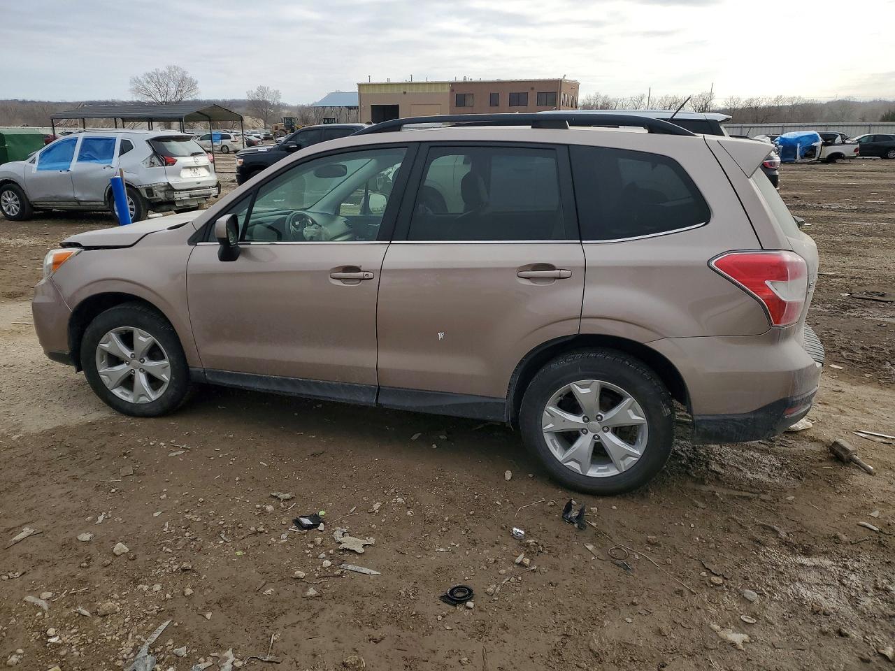 2015 Subaru Forester 2.5I Limited - Фото 2