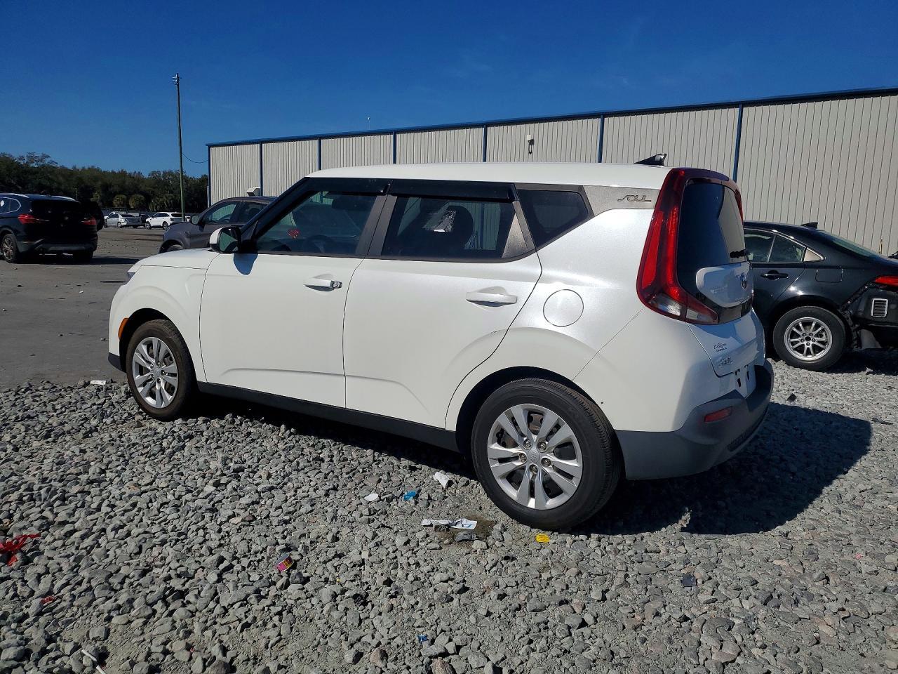 2020 Kia Soul Lx - Фото 2