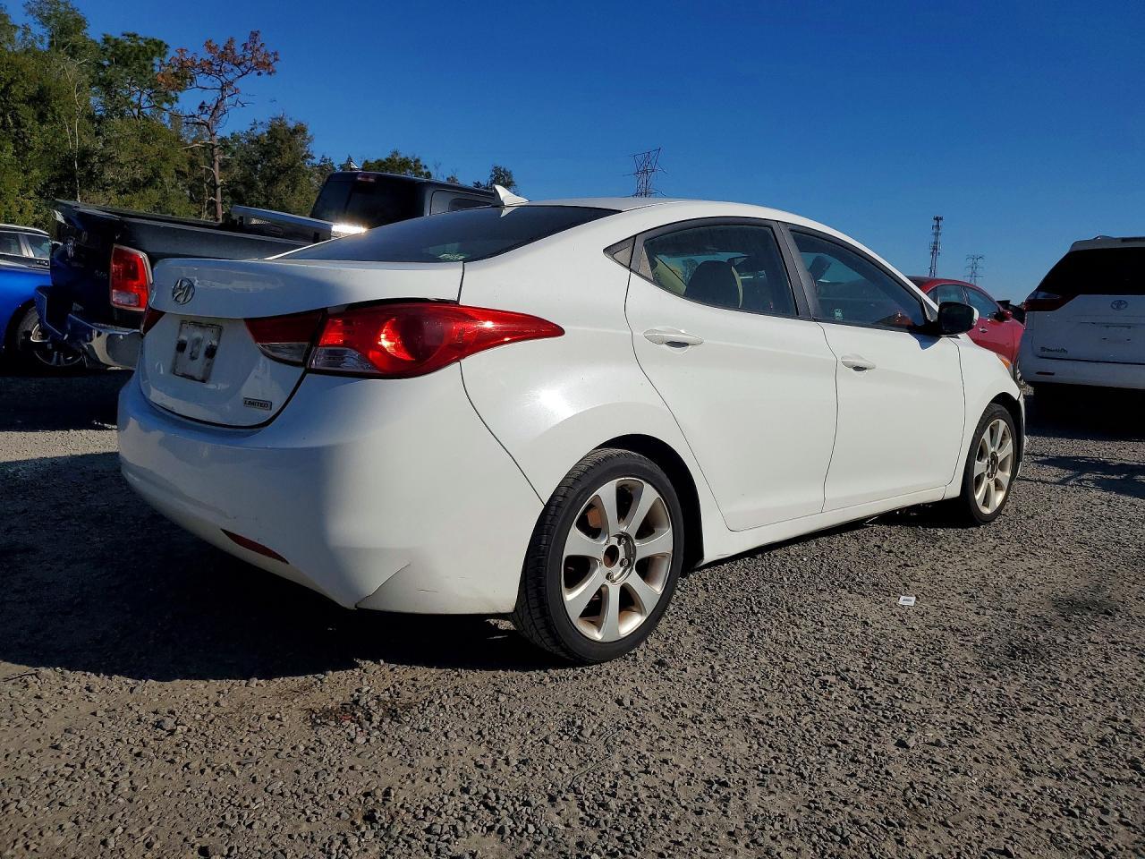 2012 Hyundai Elantra Gls - Фото 3