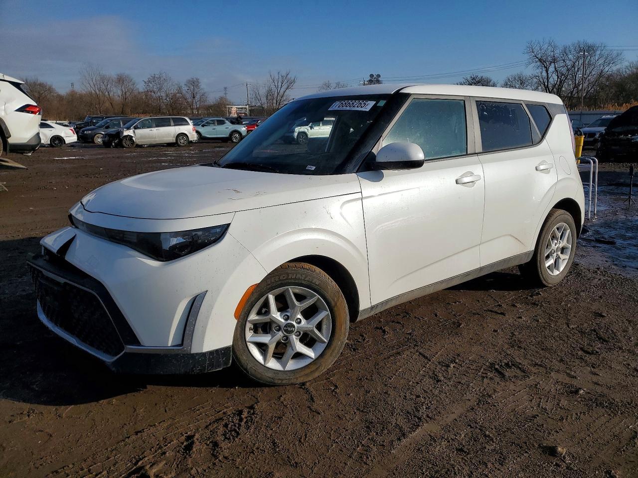 2023 Kia Soul Lx