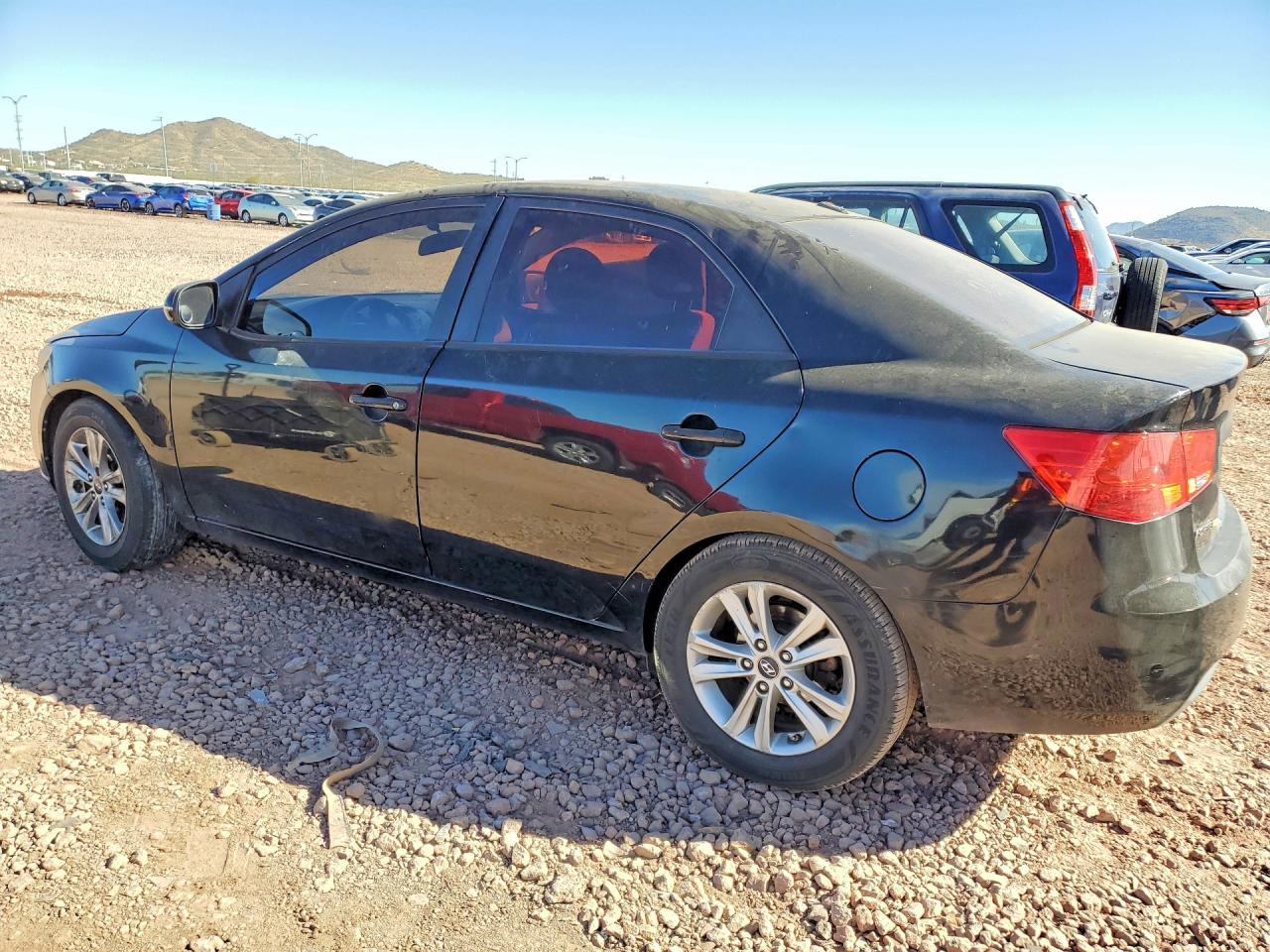 2013 Kia Forte Ex - Image 2