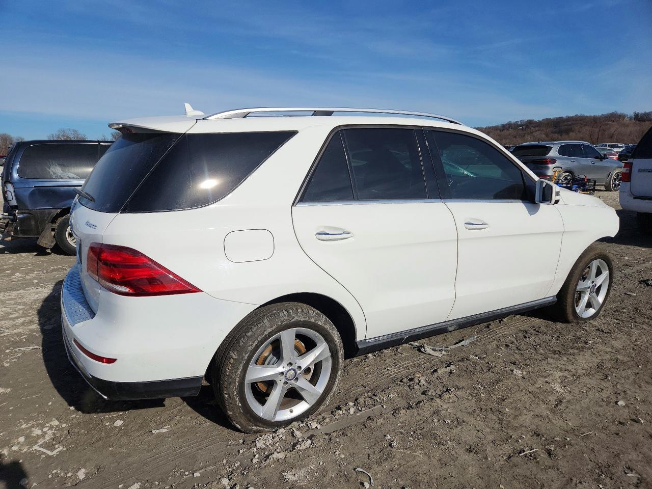 2017 Mercedes-Benz Gle 350 4Matic - Фото 3
