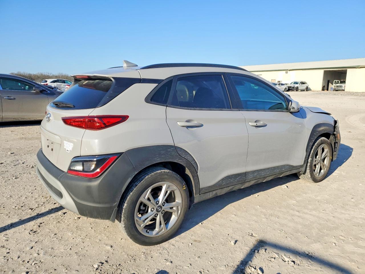 2023 Hyundai Kona Sel - Фото 3