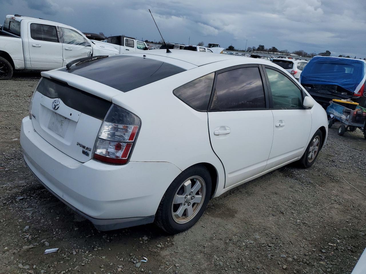 2005 Toyota Prius - Фото 3