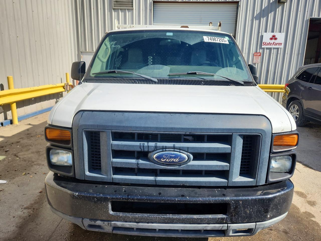 2014 Ford E250 Utility / Service Van - Image 5