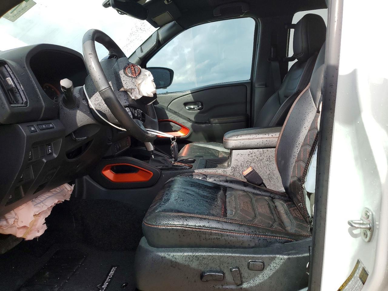 2025 Nissan Frontier S - Фото 7