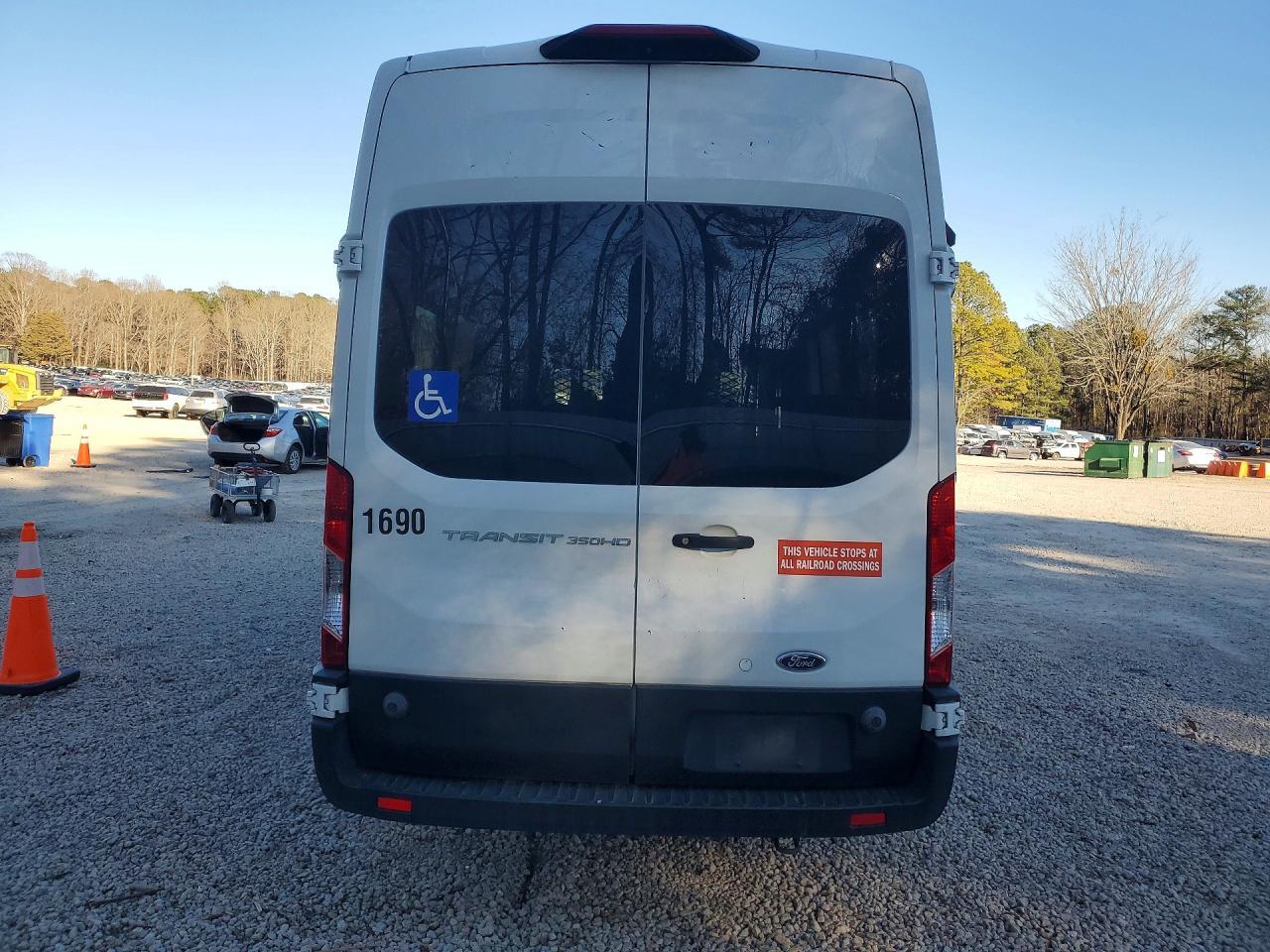 2019 Ford Transit T-350 Hd Handicap Access Passeng - Фото 6