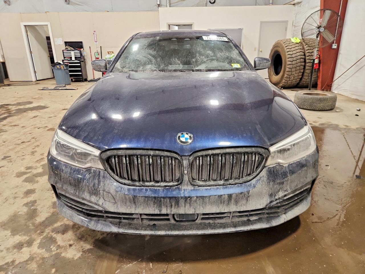 2017 BMW 540 Xi - Image 5