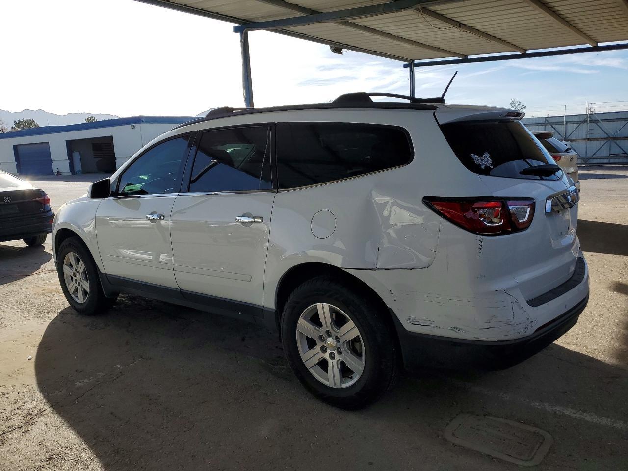 2016 Chevrolet Traverse Lt - Фото 2