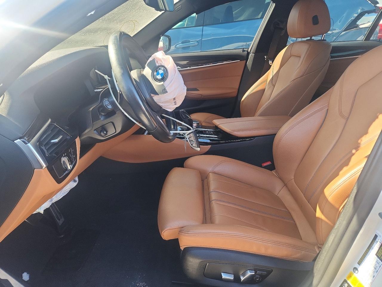 2021 BMW 530 Xi - Image 7