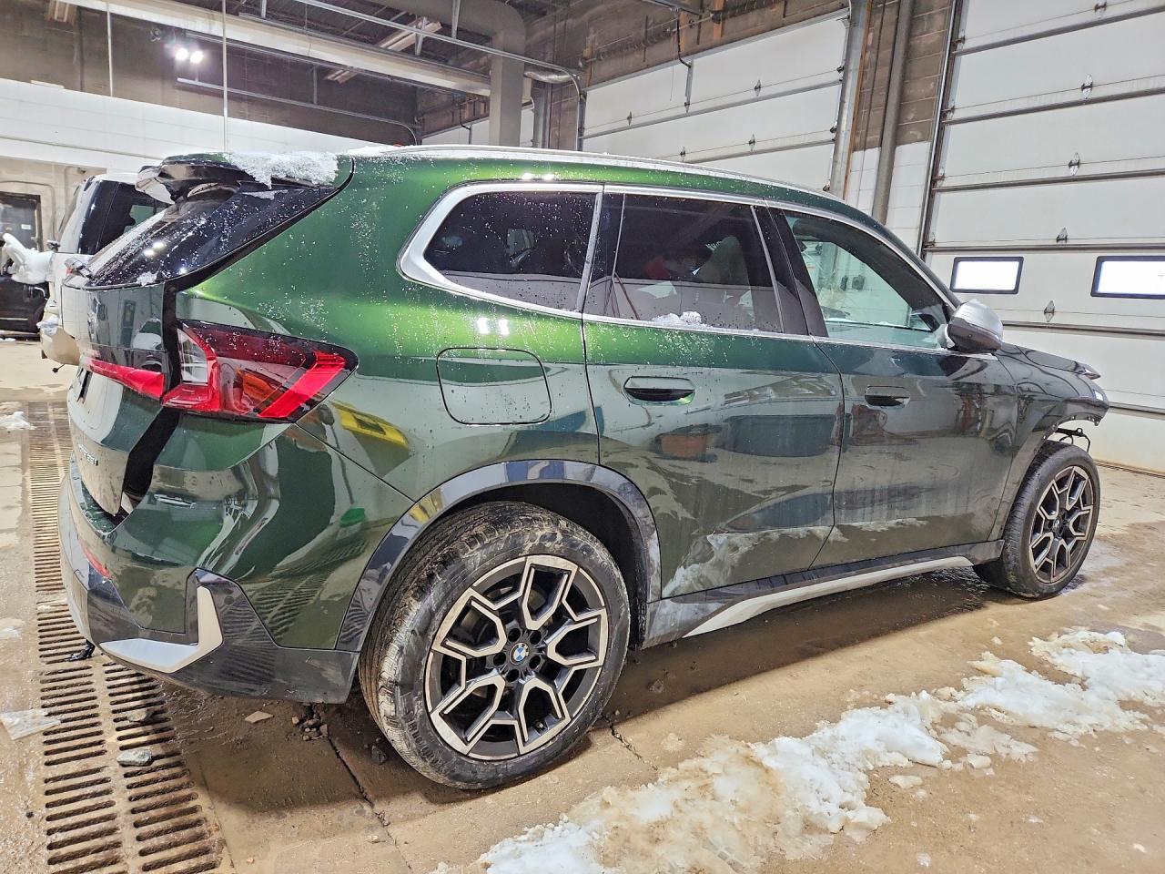 2024 BMW X1 xDrive28I - Фото 3