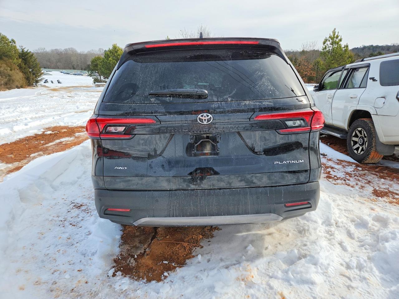 2024 Toyota Grand Highlander Xle - Image 6