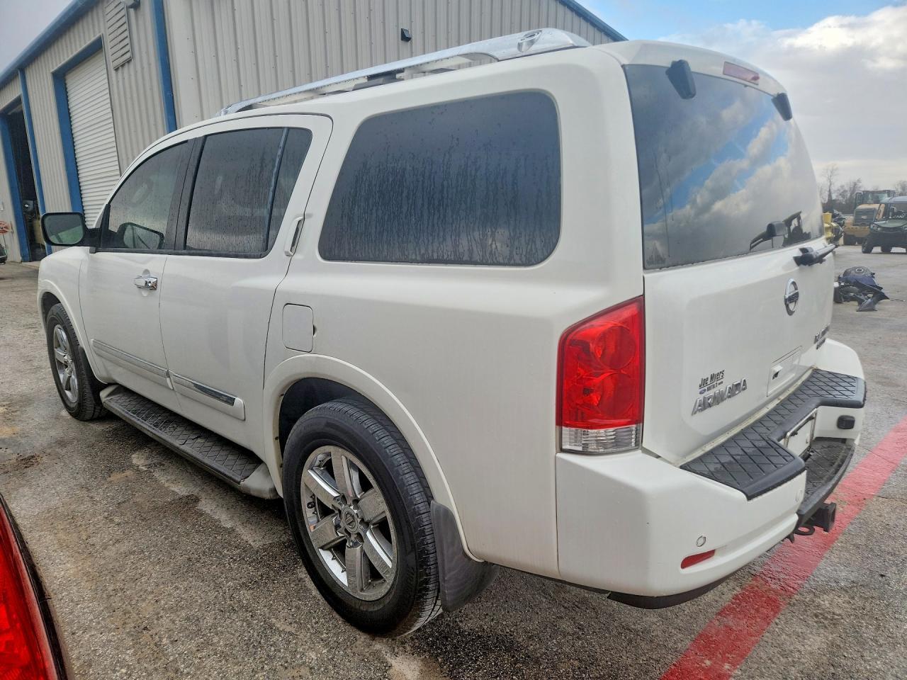 2012 Nissan Armada Sv - Image 2