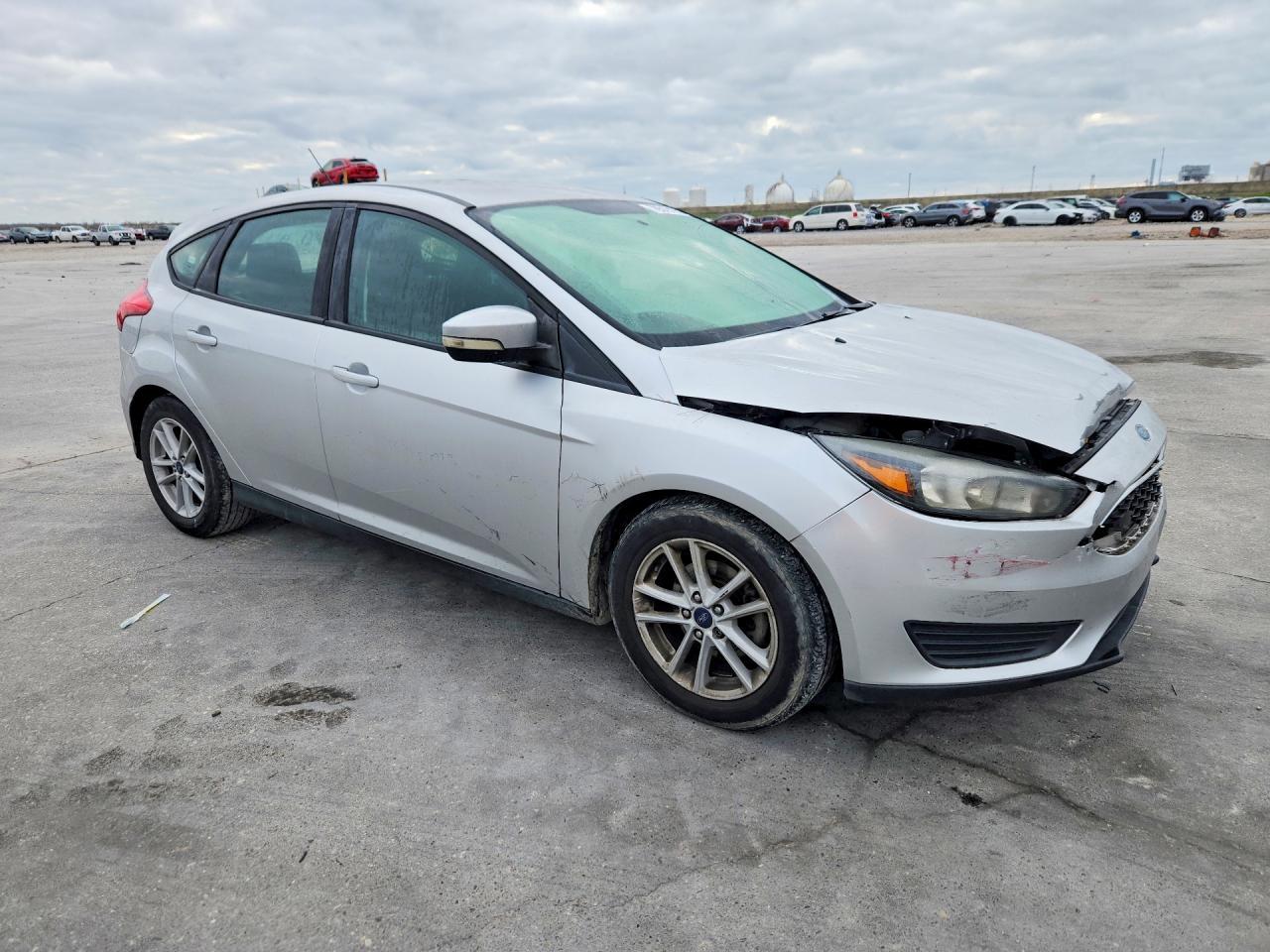 2017 Ford Focus Se - Фото 4