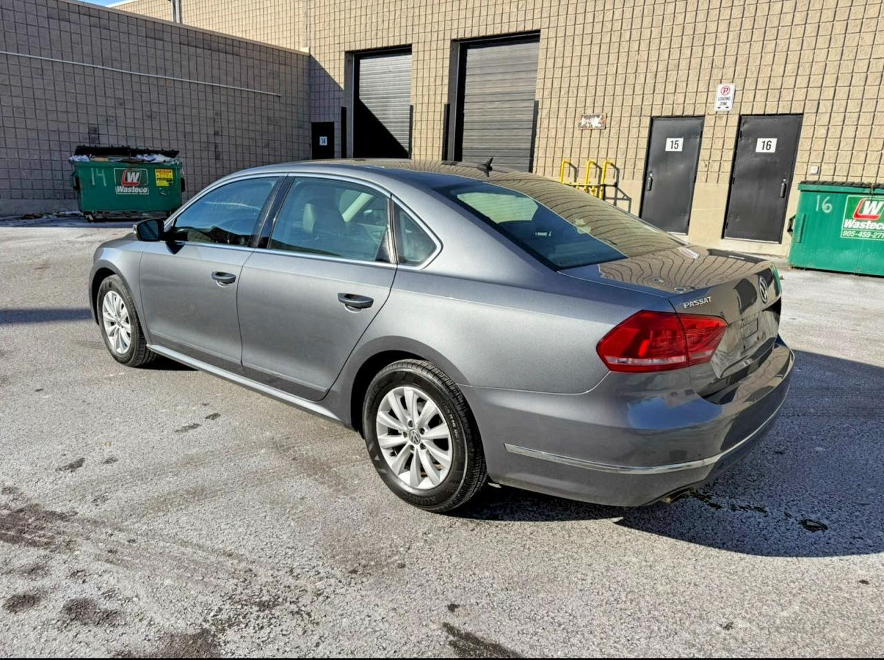2014 Volkswagen Passat S - Фото 3