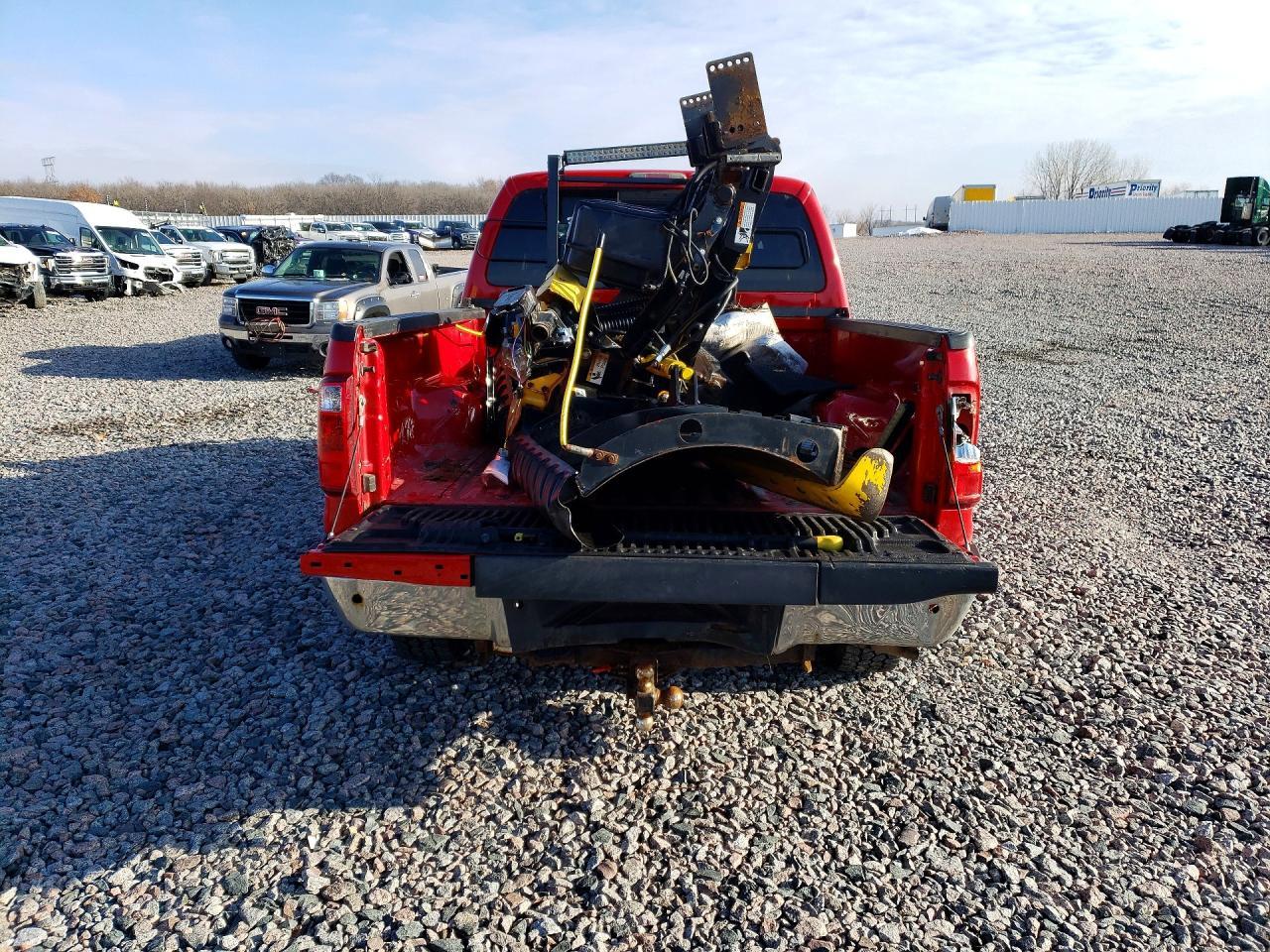 2010 Ford F350 Super Duty - Фото 6