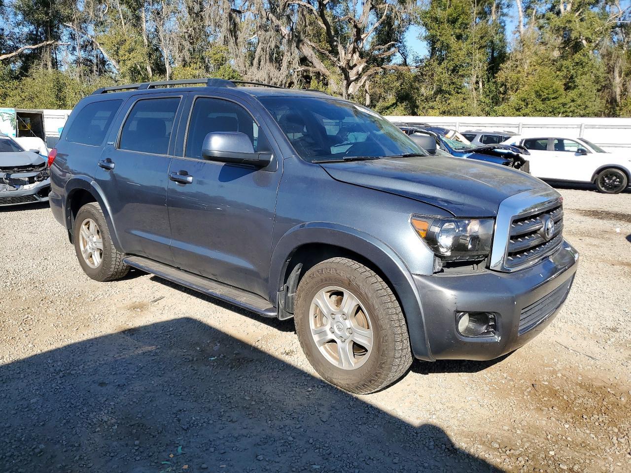 2008 Toyota Sequoia Sr5 - Фото 4