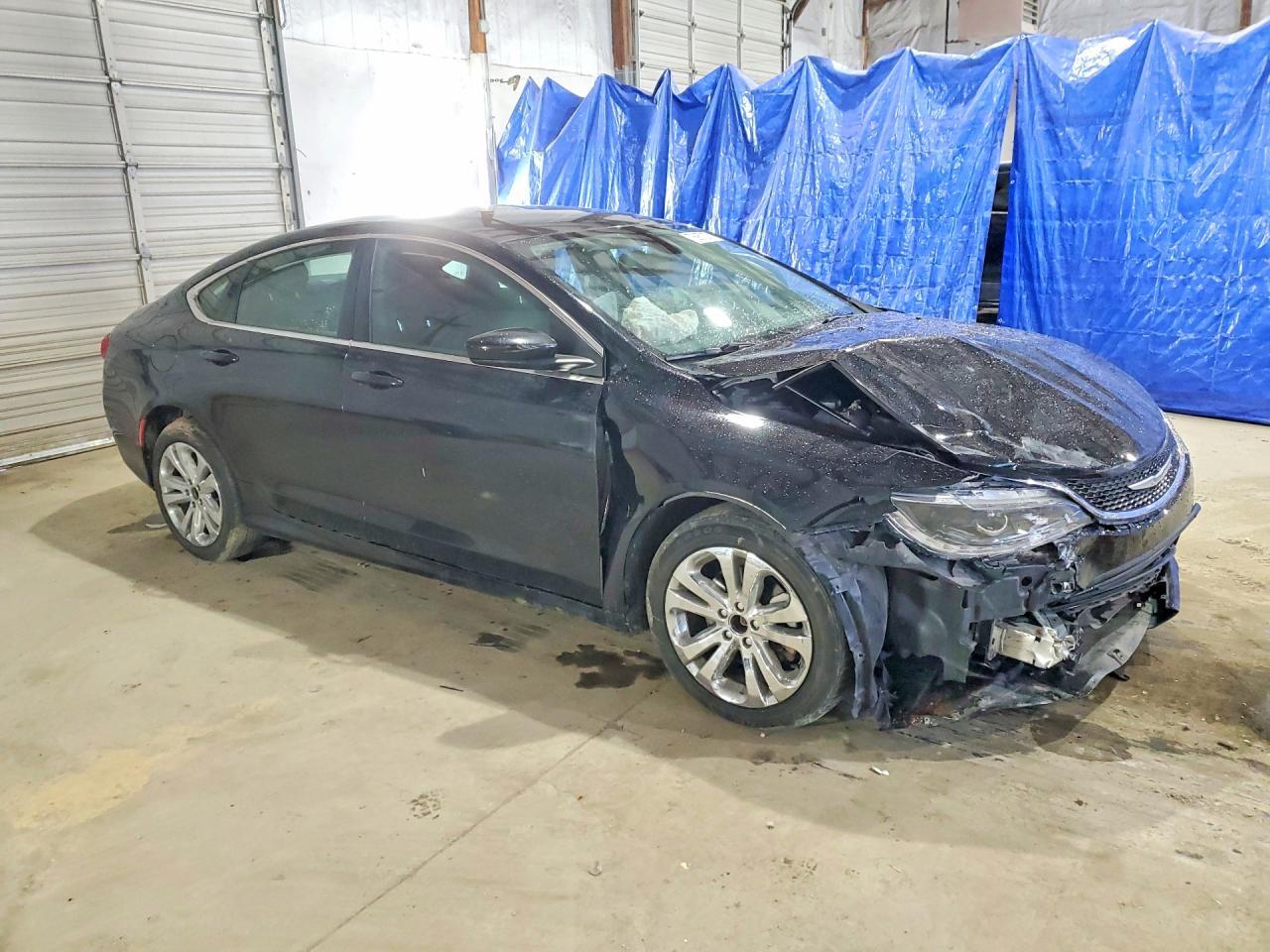 2015 Chrysler 200 Lx - Фото 4