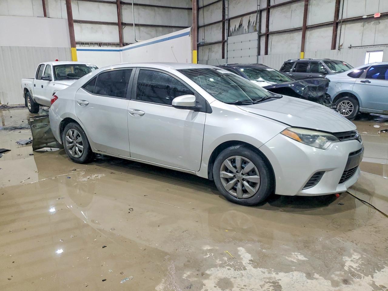 2016 Toyota Corolla Le - Фото 4