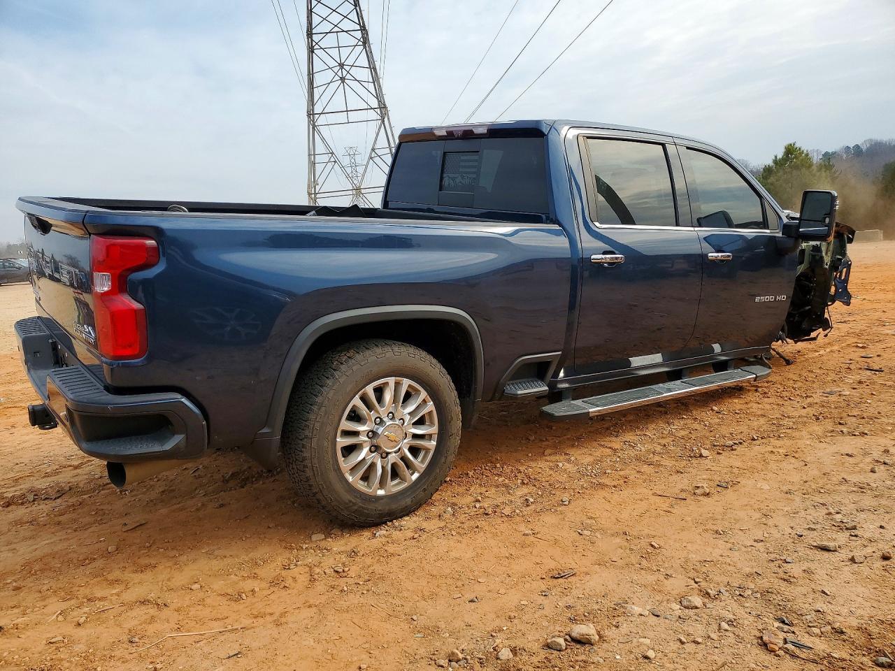2021 Chevrolet Silverado K2500 High Country - Фото 3