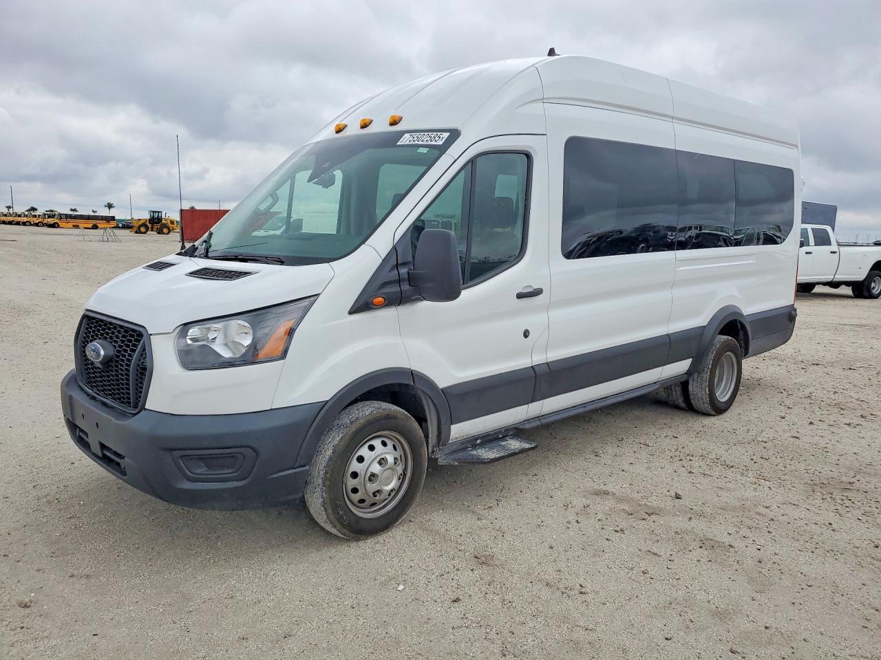2024 Ford Transit T-350 Hd