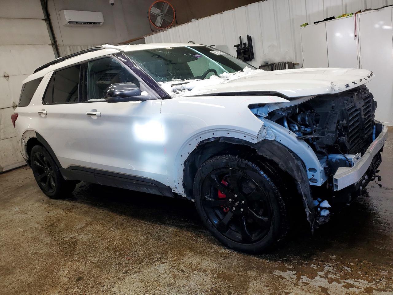 2021 Ford Explorer St - Image 4
