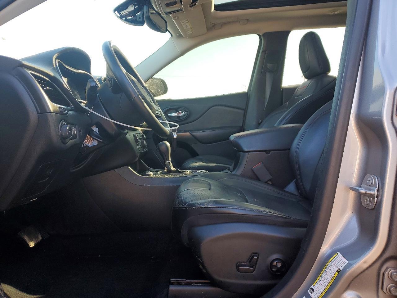 2019 Jeep Cherokee Trailhawk - Фото 7