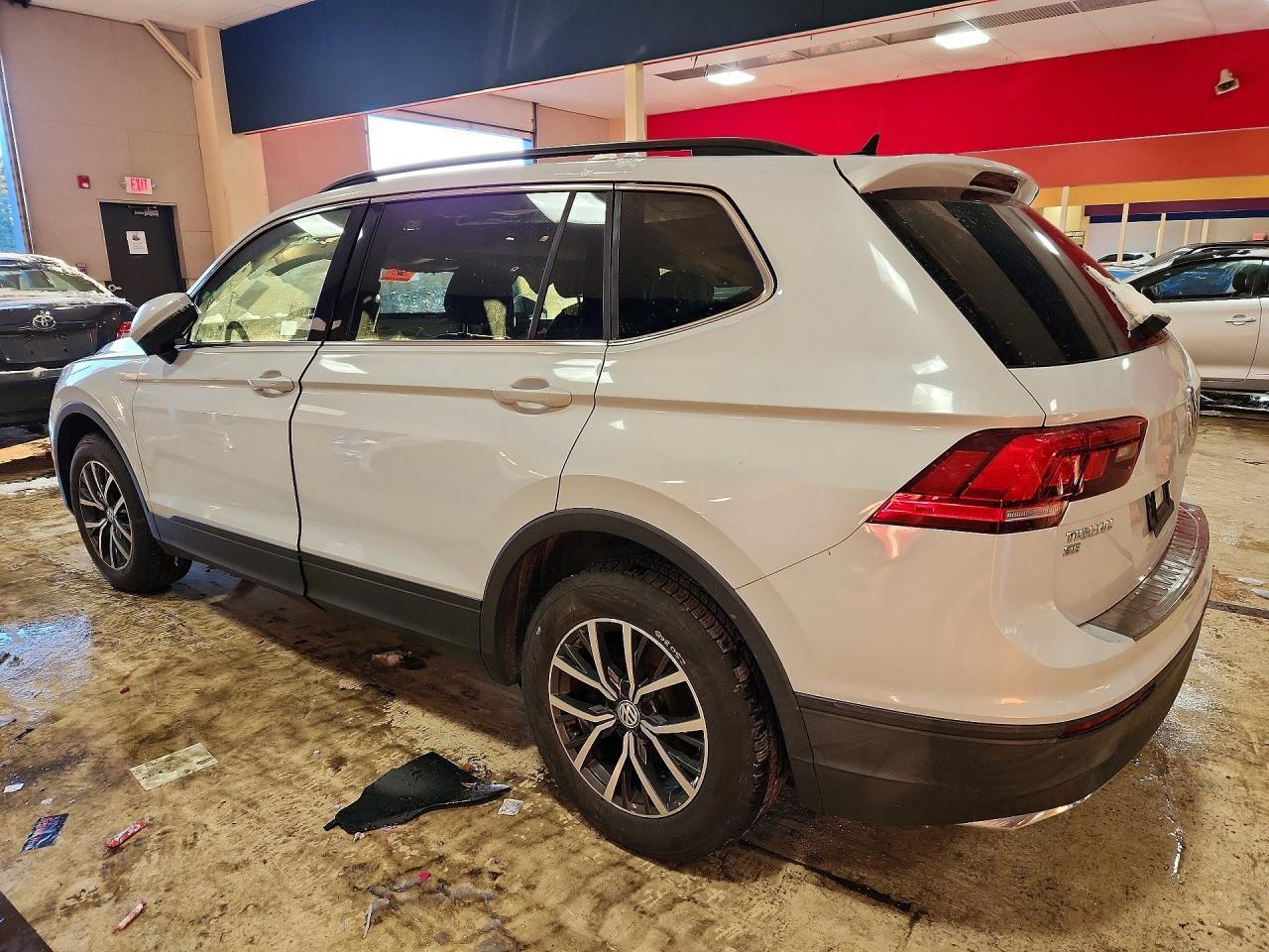 2019 Volkswagen Tiguan Se - Image 2