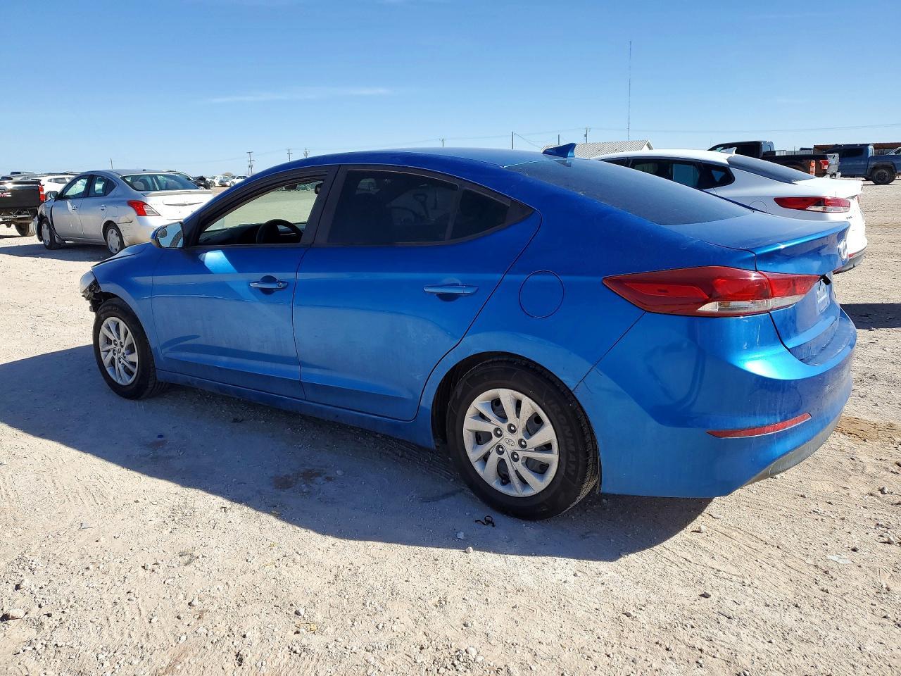 2017 Hyundai Elantra Se - Фото 2
